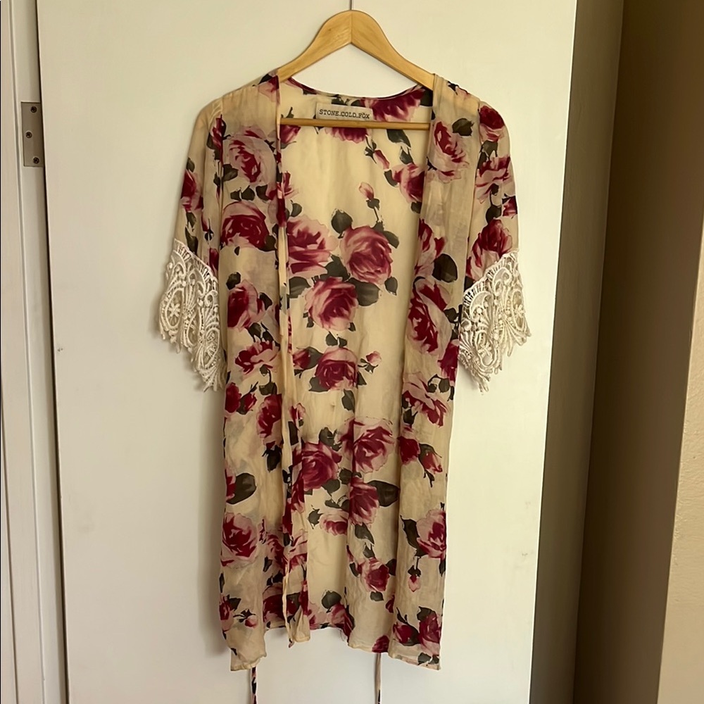 Stone Cold Fox Silk Floral Kimono with Lace Sleeves